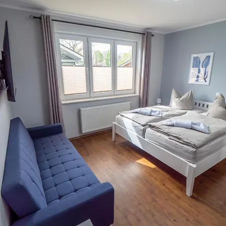 Terra Am Plauer M Garten * Malchow (Mecklenburg-Vorpommern)